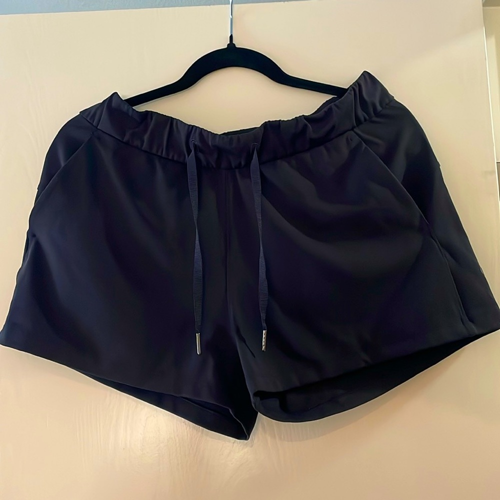 Black Lululemon shorts